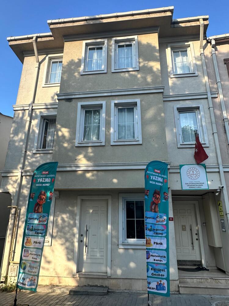 Biz Görseli